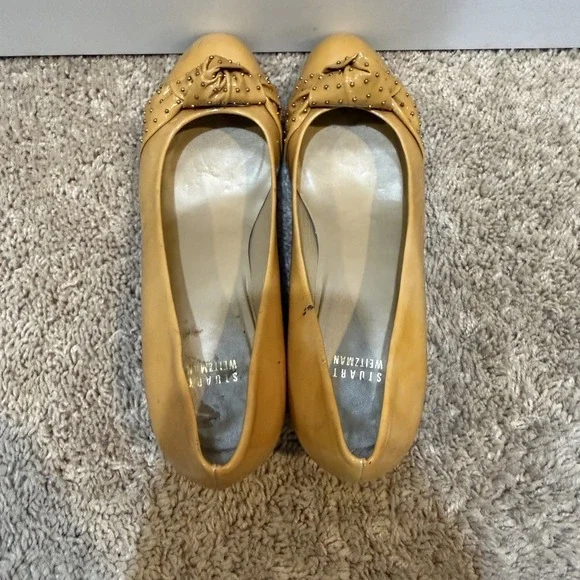 Stuart Weitzman Shoes Womens Size 10 Yellow Studded Bow Wedge Pumps JW73513 - Picture 5 of 9